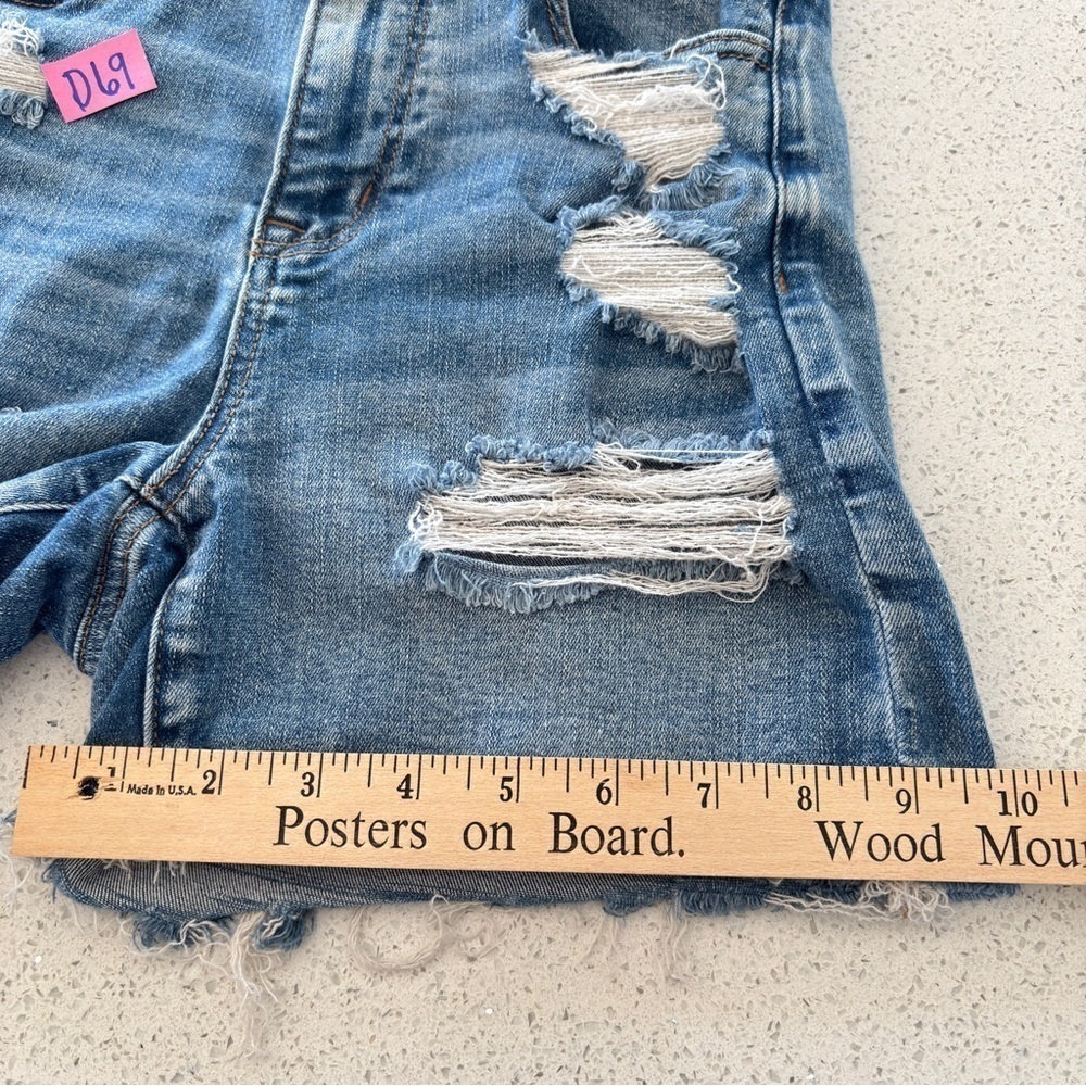 American Eagle Curvy Hi Rise Shortie Shorts Size 4 Next Level Stretch Distressed - Picture 13 of 13
